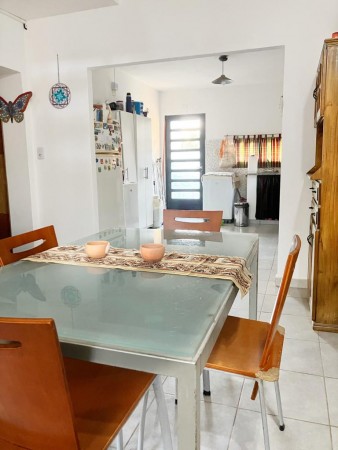 Foto Casa en Venta en Pueblo Esther, Santa Fe - U$D 98.000 - pix82669320 - BienesOnLine